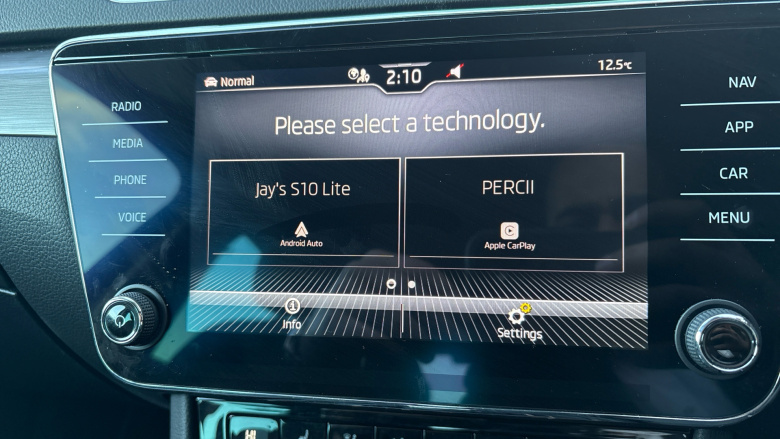 Skoda Superb 2.0 TDI CR SE L 5dr DSG Diesel Hatchback